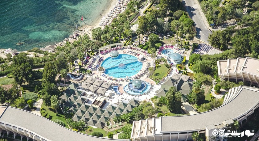 دورنمای کلی محوطه هتل